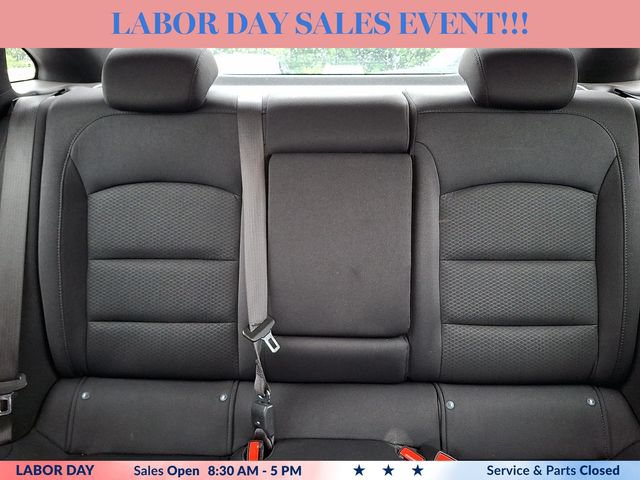 Used 2025 Chevrolet Malibu LT FWD image 19