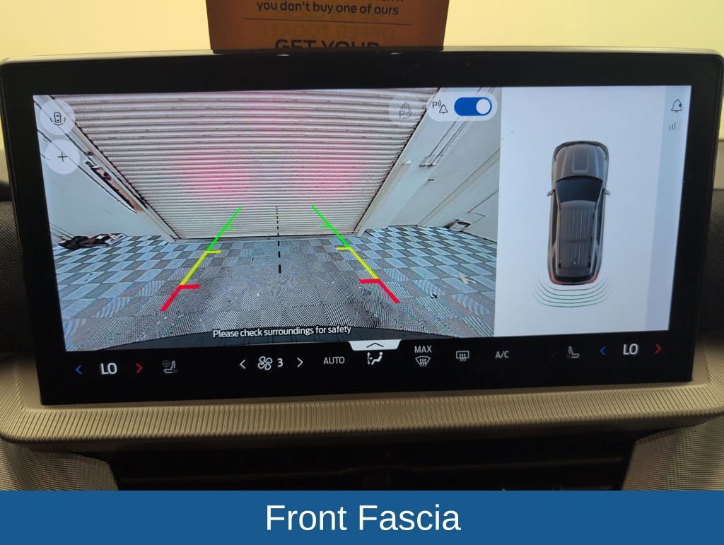 Certified 2025 Ford Explorer Active w/ Active Comfort Package image 29