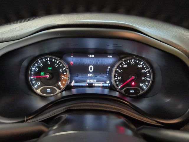 Used 2017 Jeep Renegade Trailhawk image 20