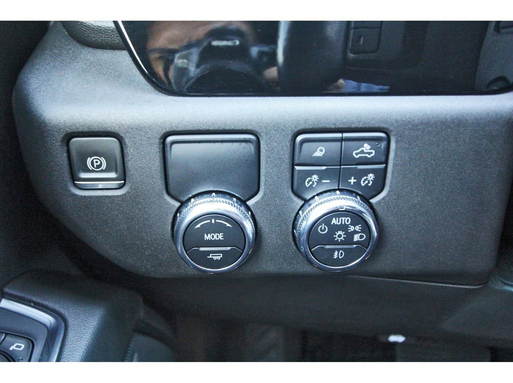 Used 2022 GMC Sierra 1500 SLT w/ SLT Convenience Package RWD image 19