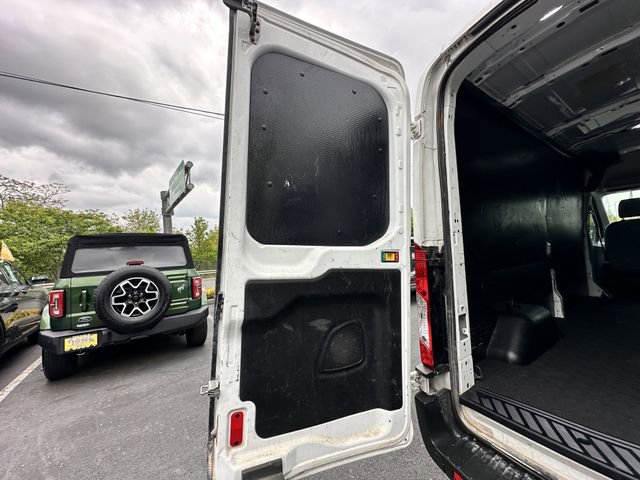 Certified 2019 Ford Transit 150 148 Medium Roof RWD image 38