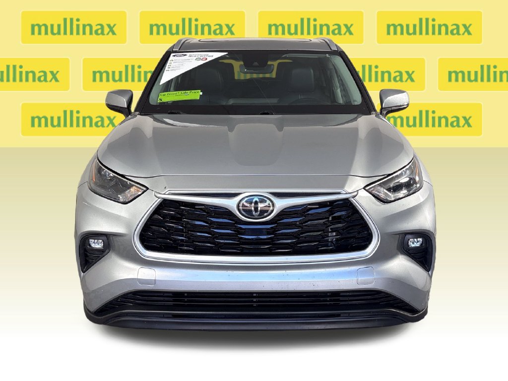Used 2023 Toyota Highlander XLE FWD image 15