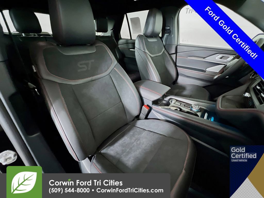 Certified 2025 Ford Explorer ST w/ Sun And Sound Package image 20
