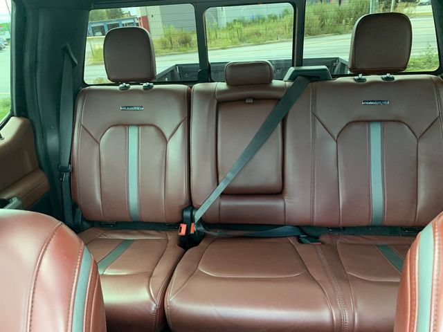 Certified 2022 Ford F250 Platinum w/ FX4 Off-Road Package AWD/4WD image 12