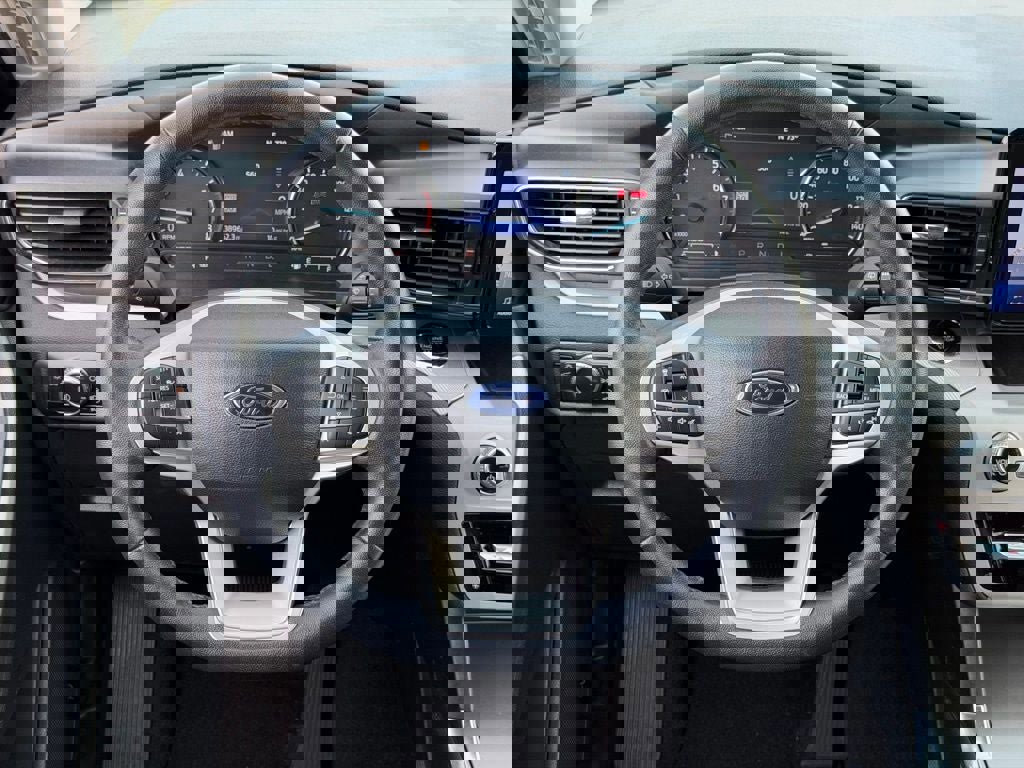 Certified 2023 Ford Explorer XLT w/ Equipment Group 202A image 29