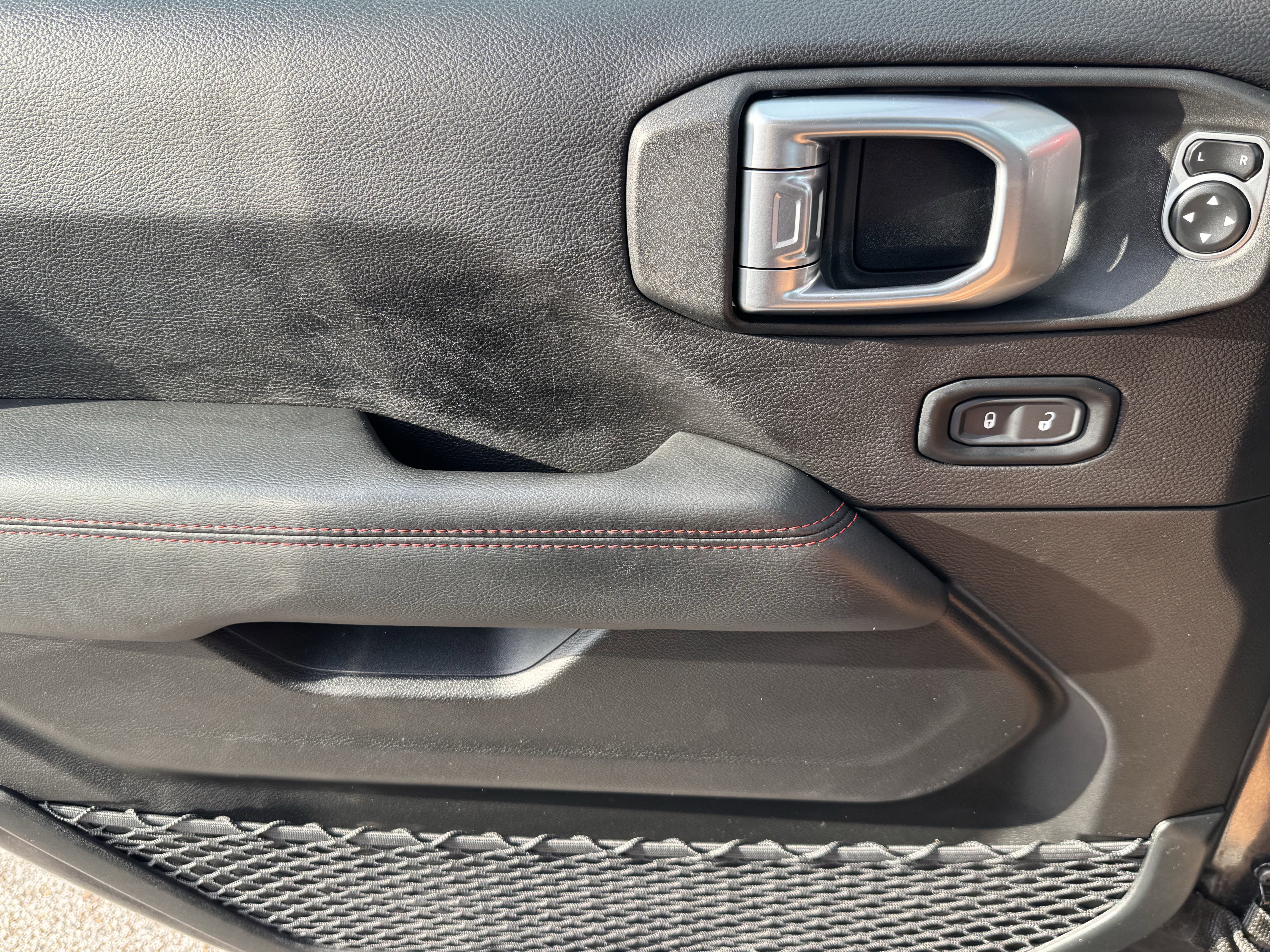 Used 2019 Jeep Wrangler Unlimited Rubicon image 14