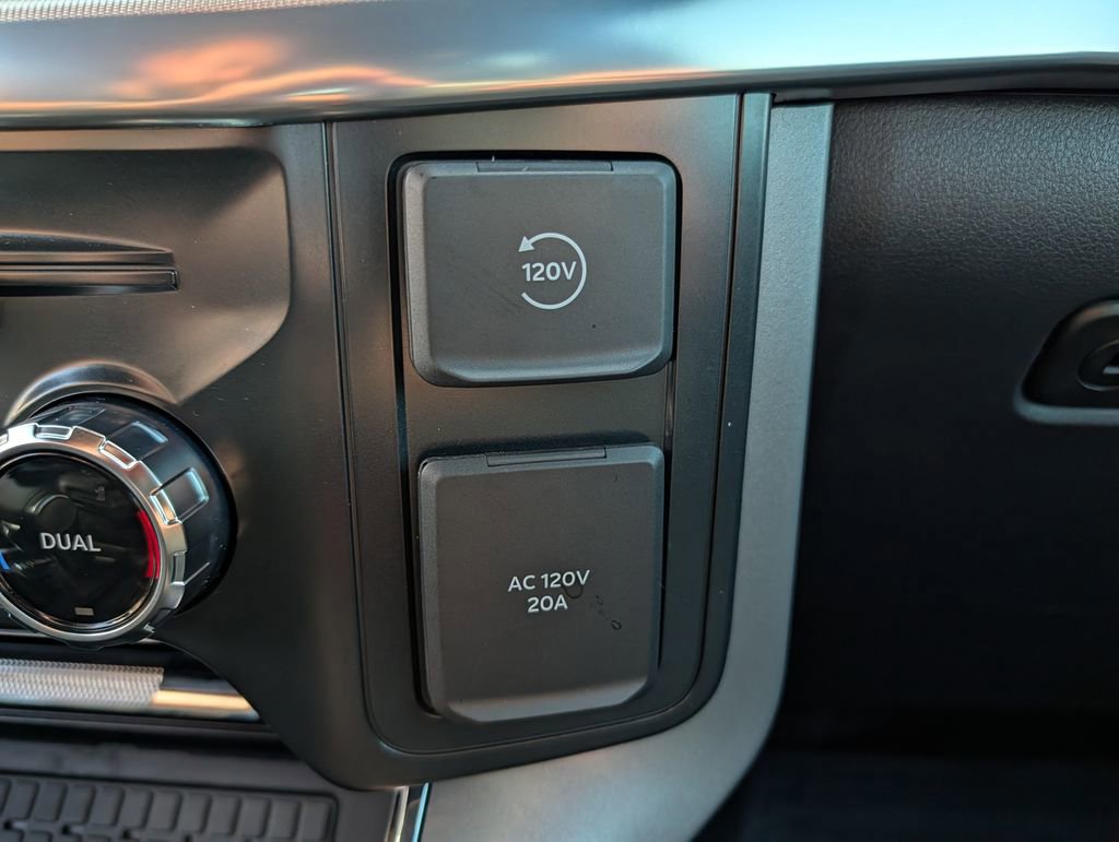 Certified 2025 Ford F150 Lariat w/ Equipment Group 501A Mid image 16