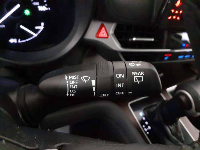 Used 2021 Toyota Sienna XLE image 23