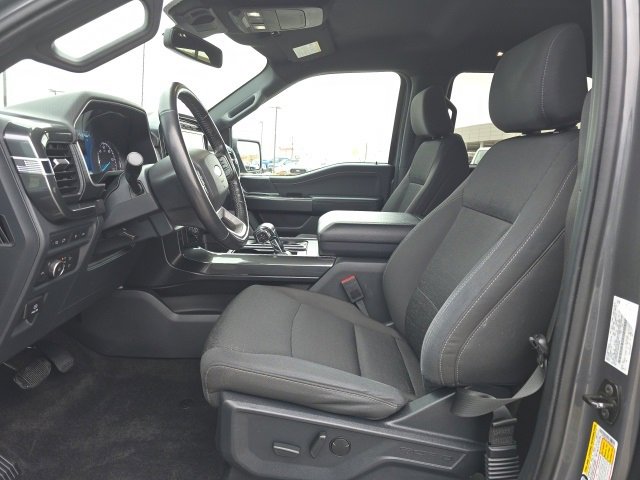 Certified 2022 Ford F150 XLT w/ Equipment Group 302A High image 11