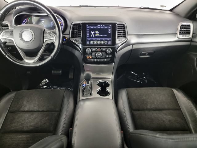 Used 2020 Jeep Grand Cherokee Altitude AWD/4WD image 18