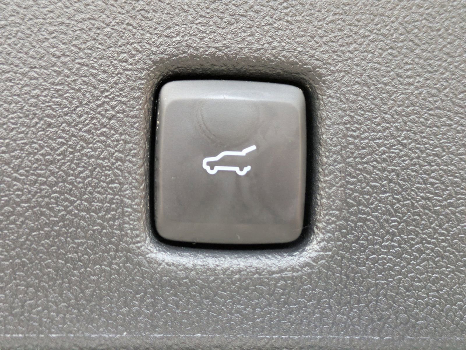 Certified 2025 Ford Escape Platinum image 15