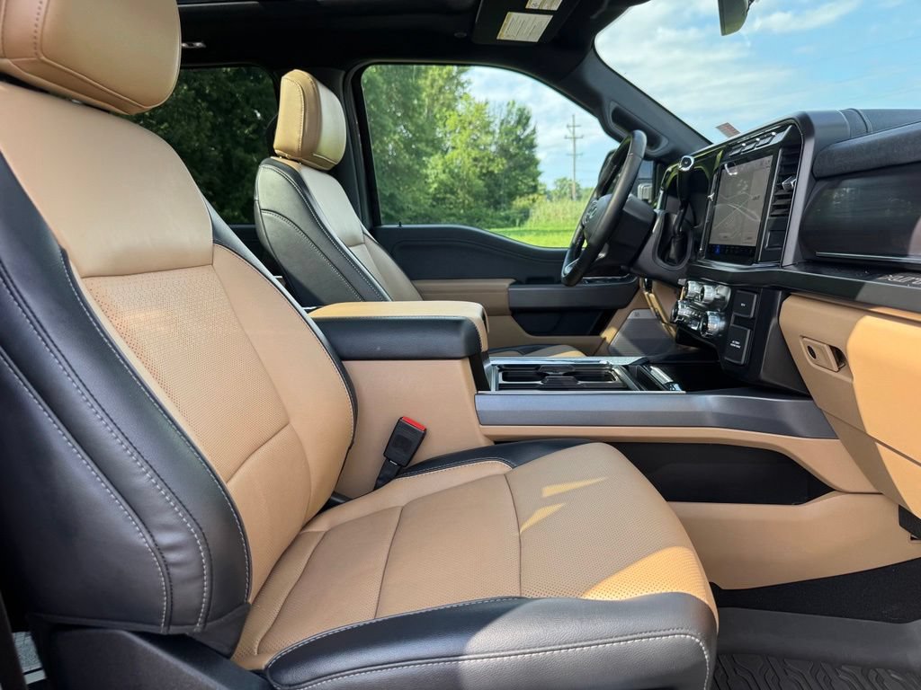 Certified 2024 Ford F250 Lariat w/ Black Appearance Package AWD/4WD image 16