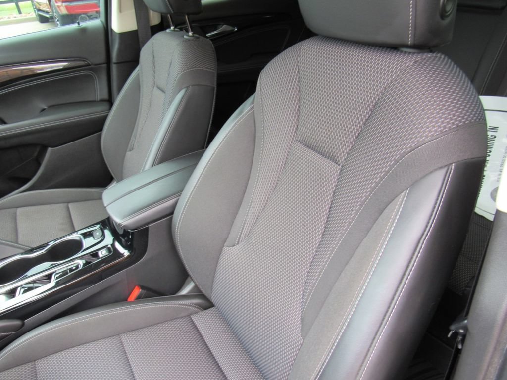 Used 2022 Buick Envision Preferred FWD image 16
