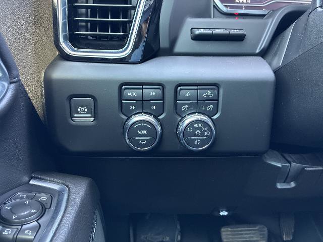 Used 2024 GMC Sierra 2500 Denali w/ Denali Reserve Package AWD/4WD image 20