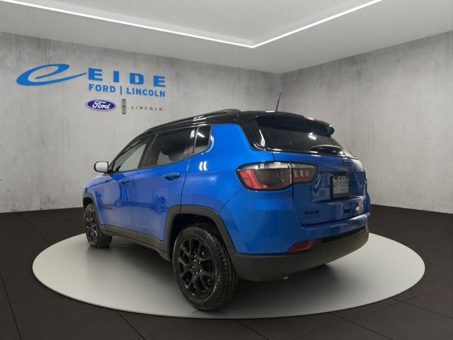Used 2023 Jeep Compass Latitude w/ Convenience Group AWD/4WD image 8