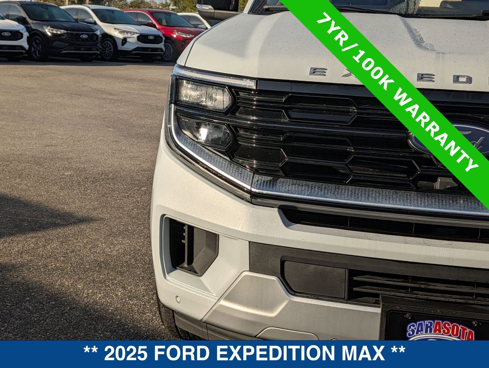 Certified 2025 Ford Expedition Max Platinum image 11