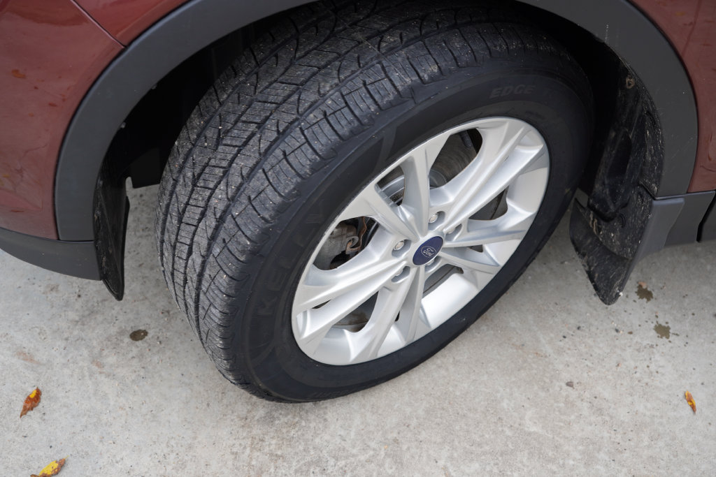 Certified 2018 Ford Escape SE AWD/4WD image 13