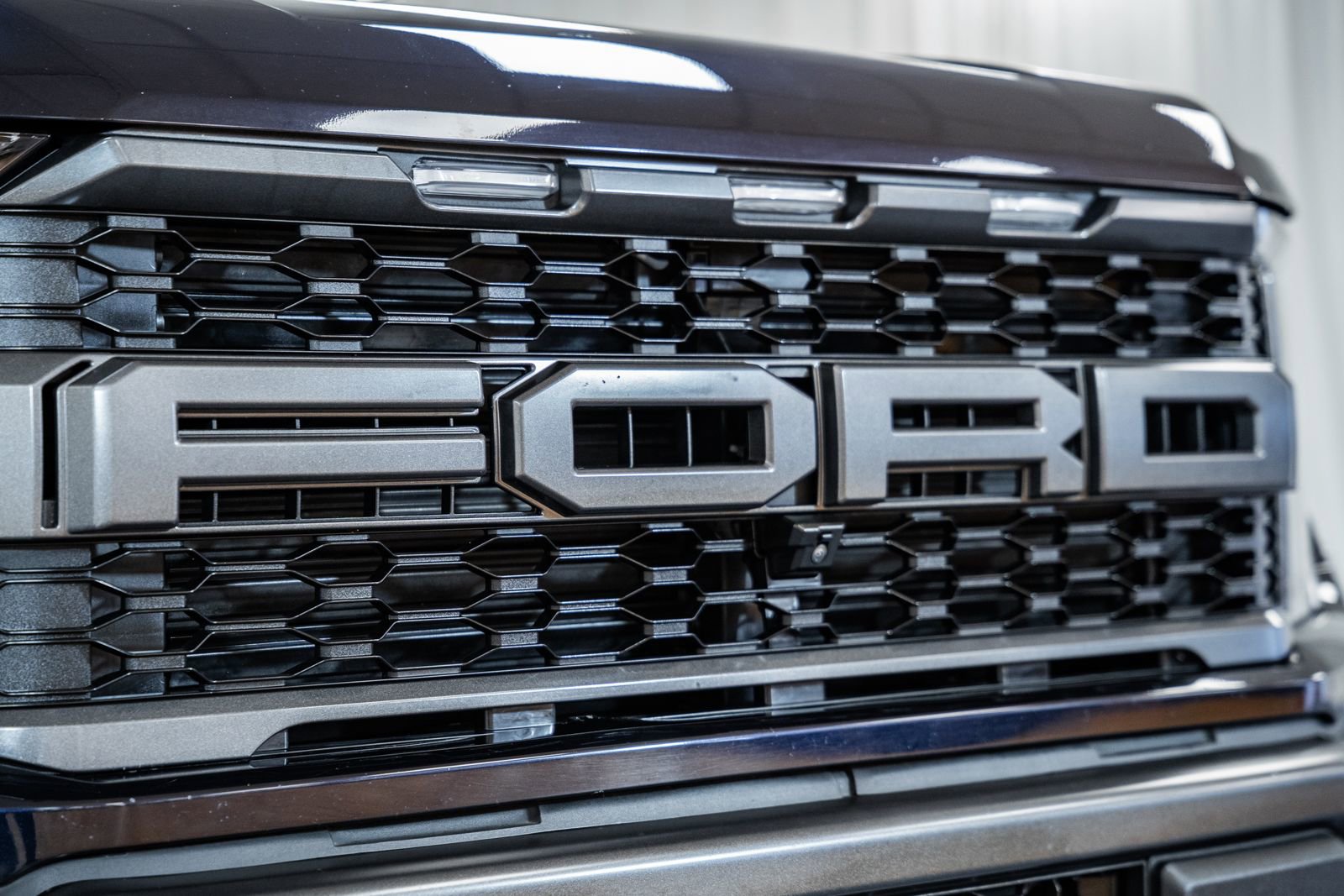 Certified 2022 Ford F150 Raptor w/ Raptor 37 Performance Package image 7