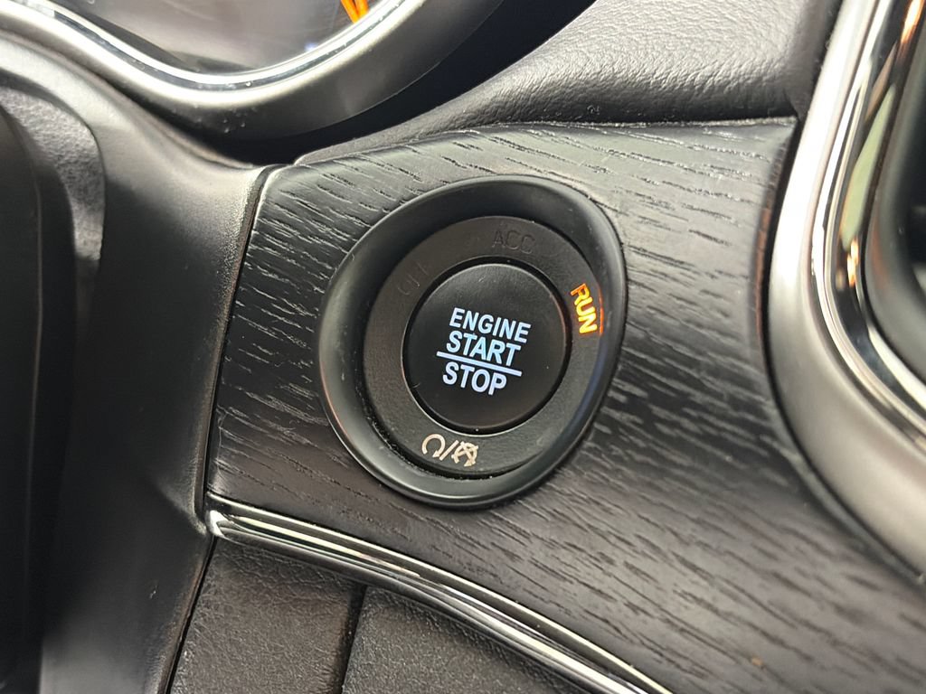 Used 2018 Jeep Grand Cherokee High Altitude AWD/4WD image 23
