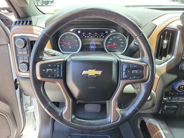 Used 2022 Chevrolet Silverado 3500 High Country w/ Technology Package AWD/4WD image 25