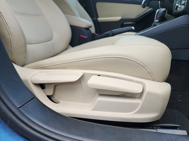 Used 2017 Volkswagen Jetta SE FWD image 33