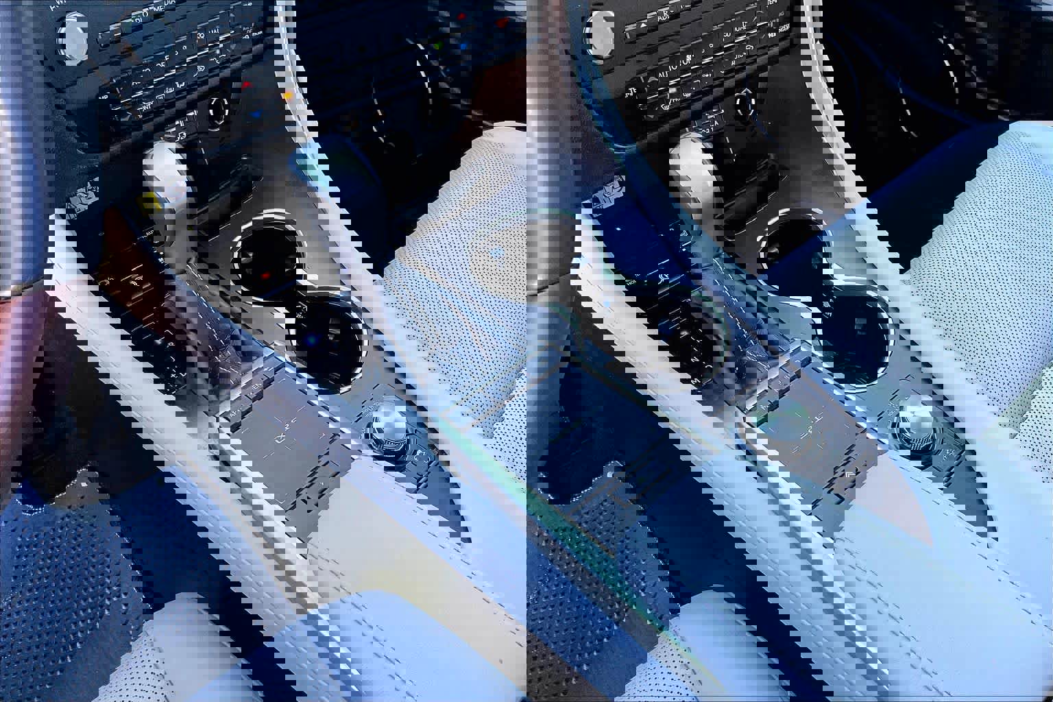 Used 2022 Lexus RX 350 FWD w/ Premium Package image 18