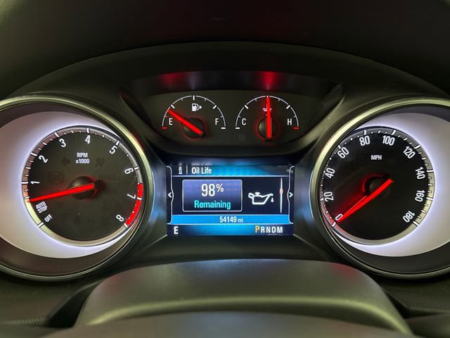 Used 2018 Buick Regal Essence w/ Driver Confidence Package #1 AWD/4WD image 29