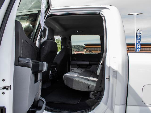Certified 2024 Ford F250 XLT w/ XLT Premium Package AWD/4WD image 23