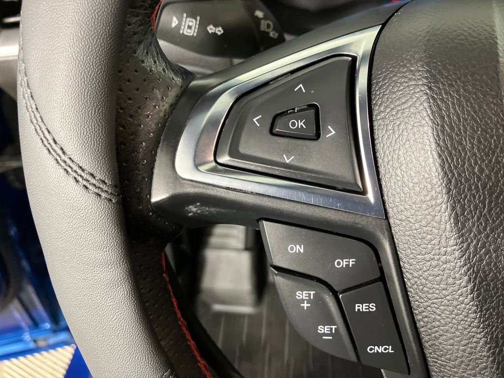 Certified 2022 Ford Edge ST-Line image 17