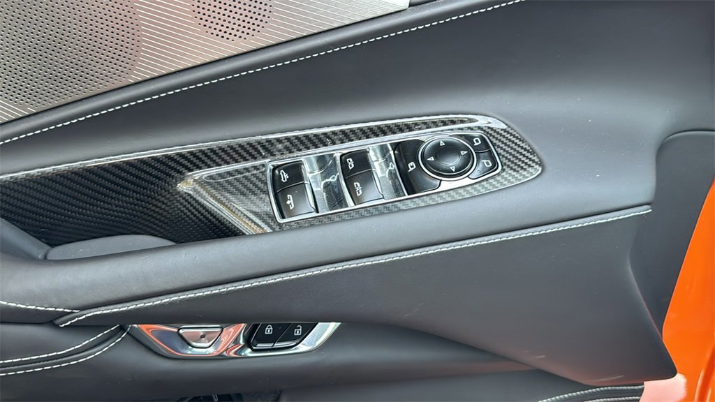 Used 2022 Chevrolet Corvette Stingray Premium Conv w/ Z51 Performance Package image 19