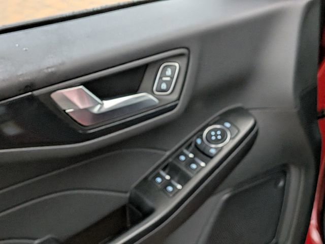 Certified 2025 Ford Escape ST-Line w/ Equipment Group 301A image 11