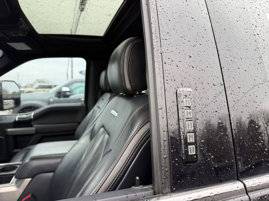 Certified 2022 Ford F350 Platinum w/ Tremor Off-Road Package image 29