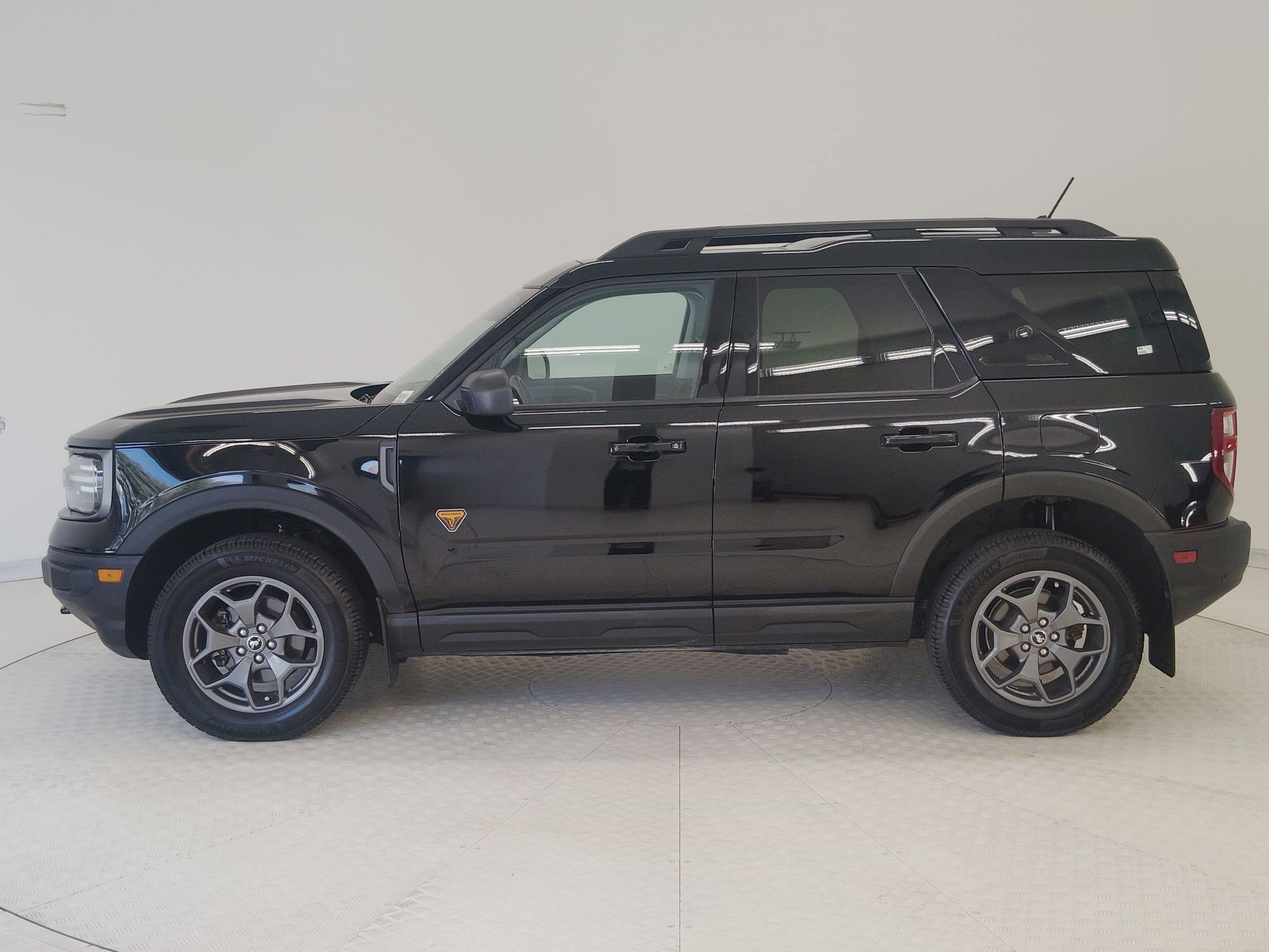 Certified 2022 Ford Bronco Sport Badlands w/ Premium Package image 2