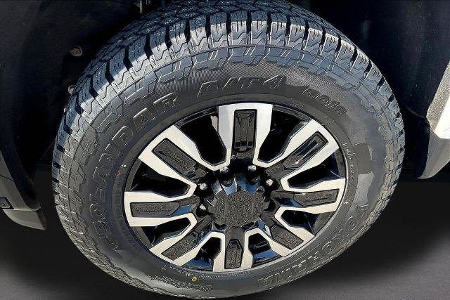 Used 2024 GMC Sierra 3500 Denali Ultimate AWD/4WD image 35