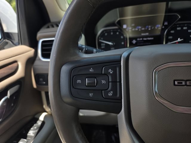 Used 2021 GMC Yukon XL Denali w/ Denali Ultimate Package AWD/4WD image 25