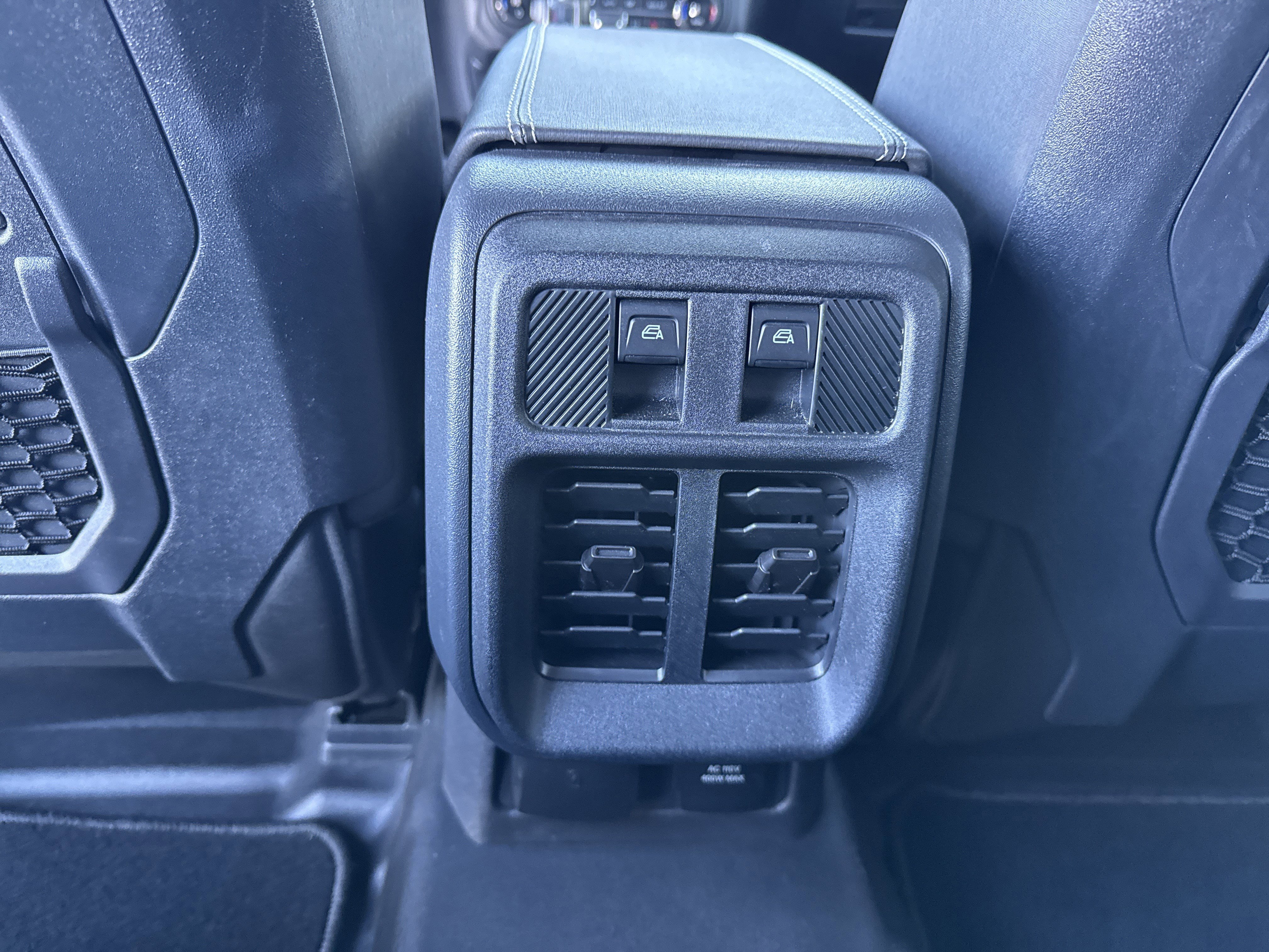 Certified 2025 Ford Bronco Badlands image 27