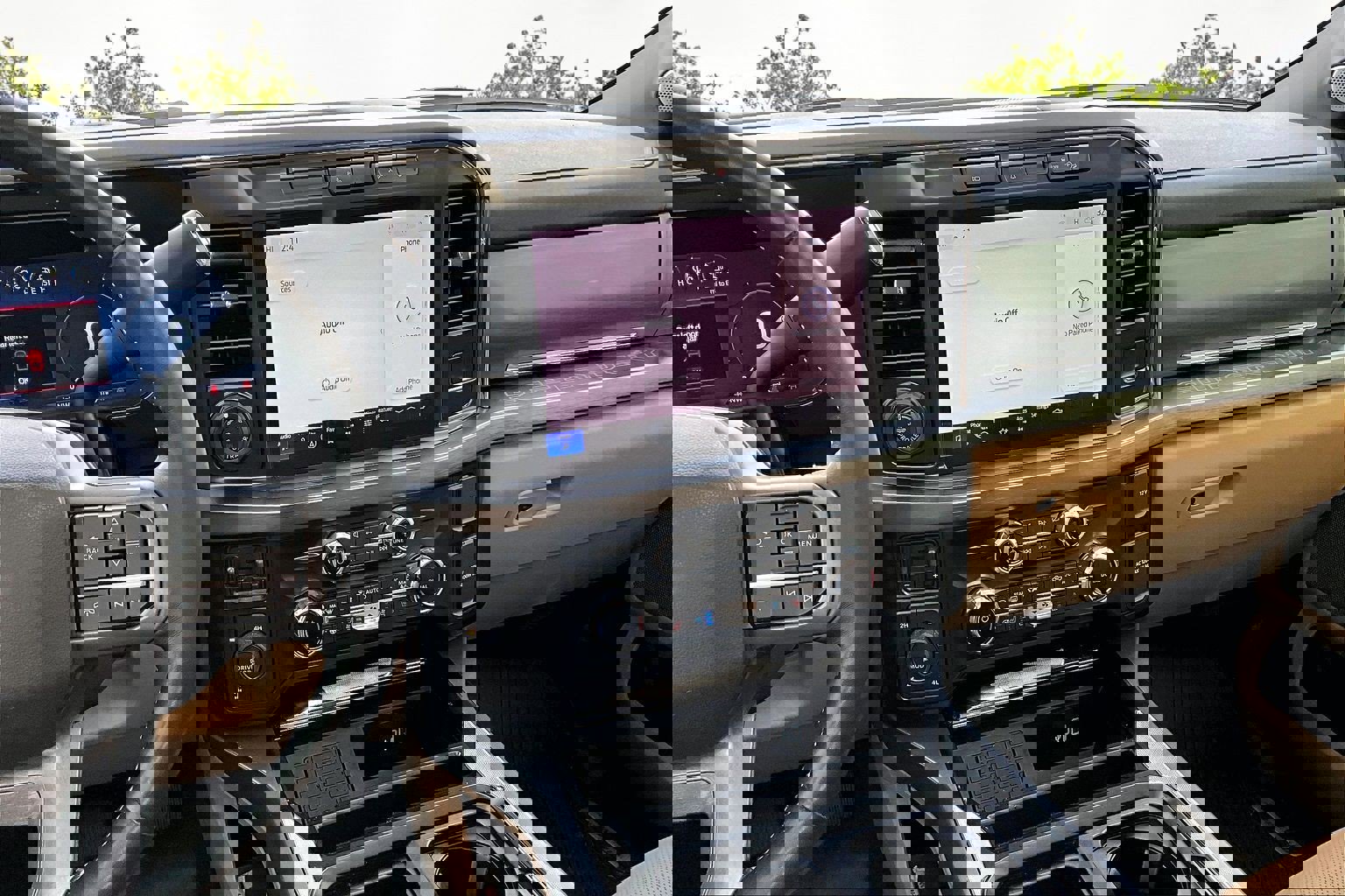 Certified 2024 Ford F250 Lariat w/ Lariat Ultimate Package image 6