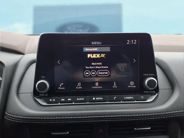 Used 2023 Nissan Rogue S image 25