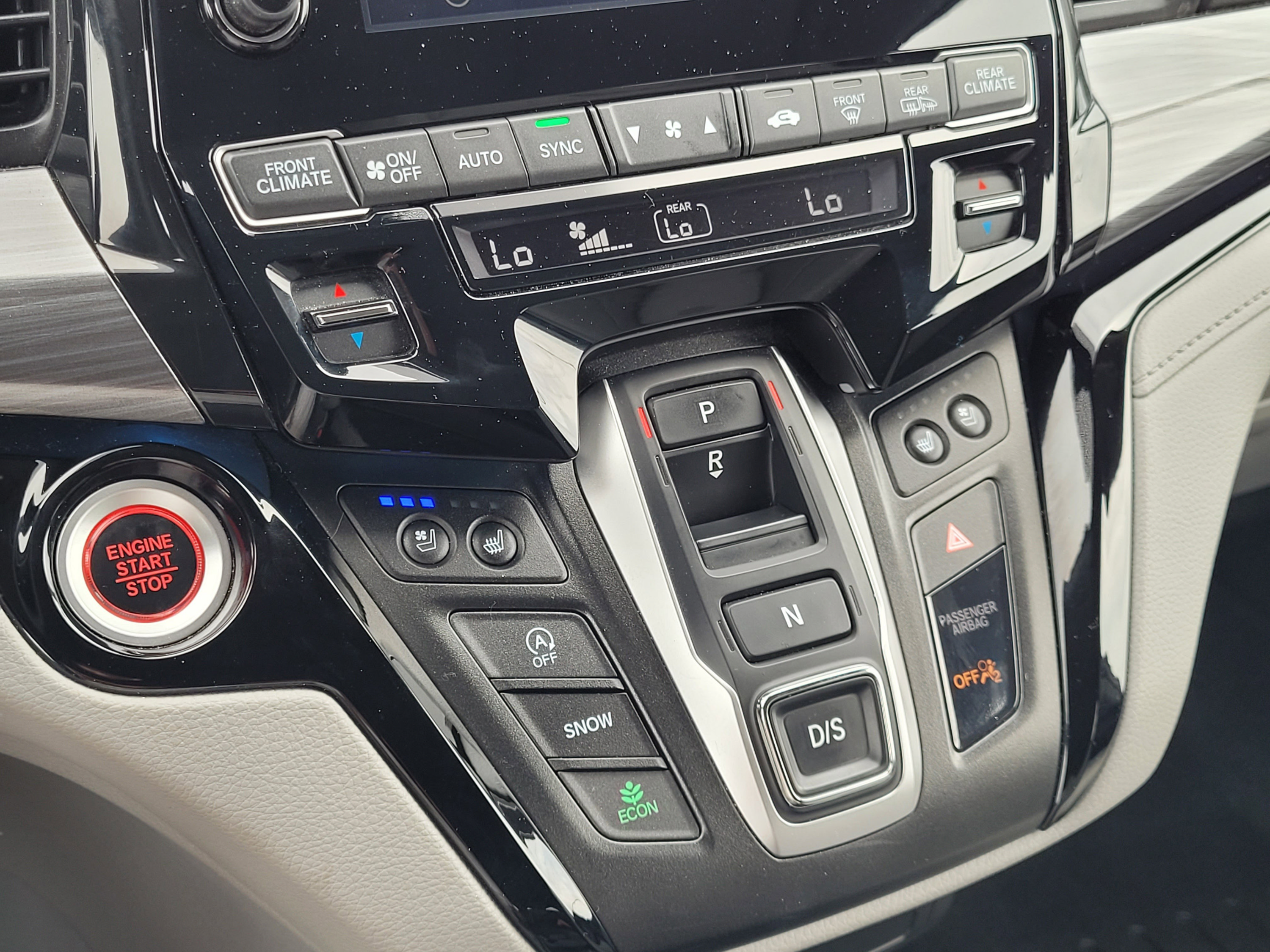 Used 2024 Honda Odyssey Elite image 19