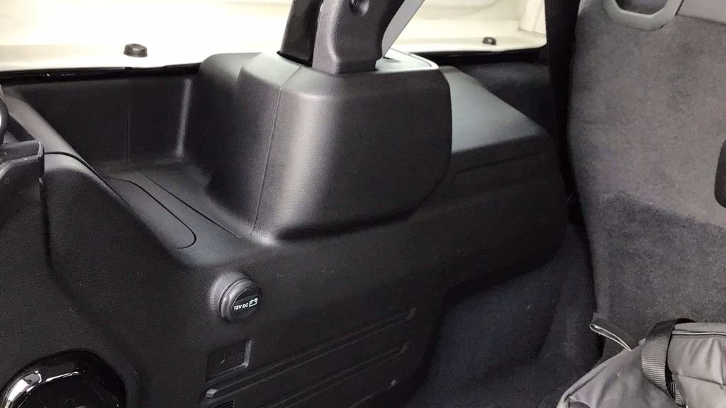 Used 2024 Jeep Wrangler Sahara w/ Safety Group image 9