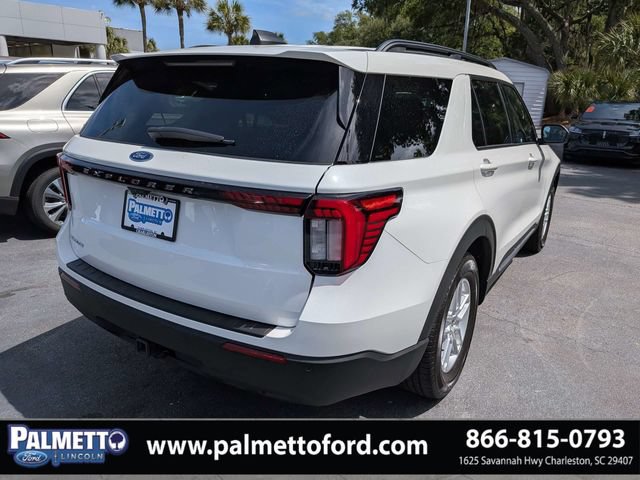 Certified 2025 Ford Explorer Active RWD image 4