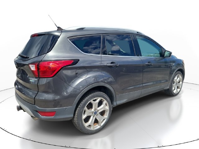 Certified 2019 Ford Escape Titanium w/ U9j03 - Titanium Tow Package AWD/4WD image 4