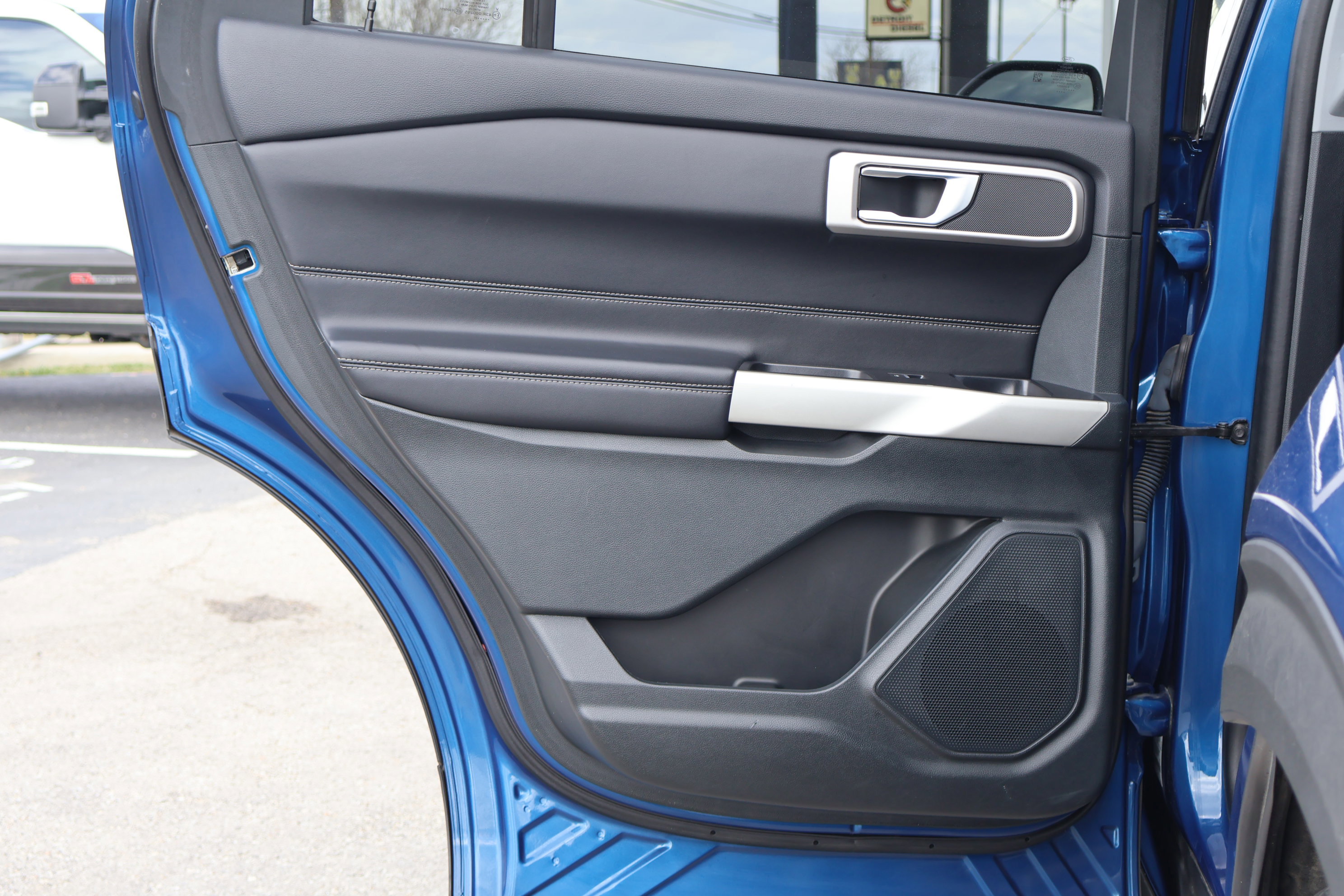 Certified 2021 Ford Explorer XLT image 29