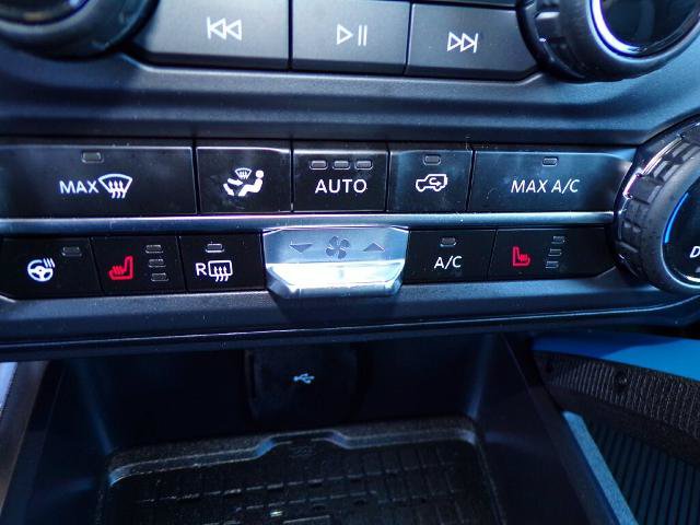 Certified 2024 Ford Bronco Wildtrak AWD/4WD image 20