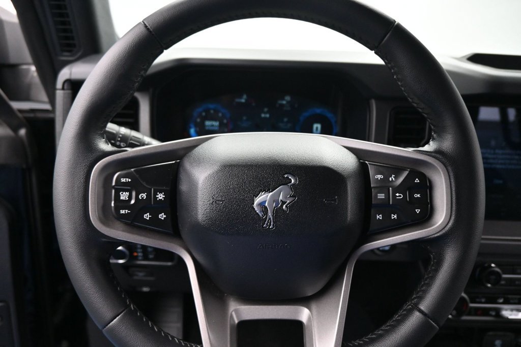 Certified 2025 Ford Bronco Big Bend AWD/4WD image 12