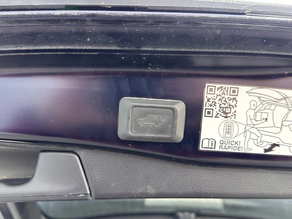 Used 2021 Toyota RAV4 Limited AWD/4WD image 17