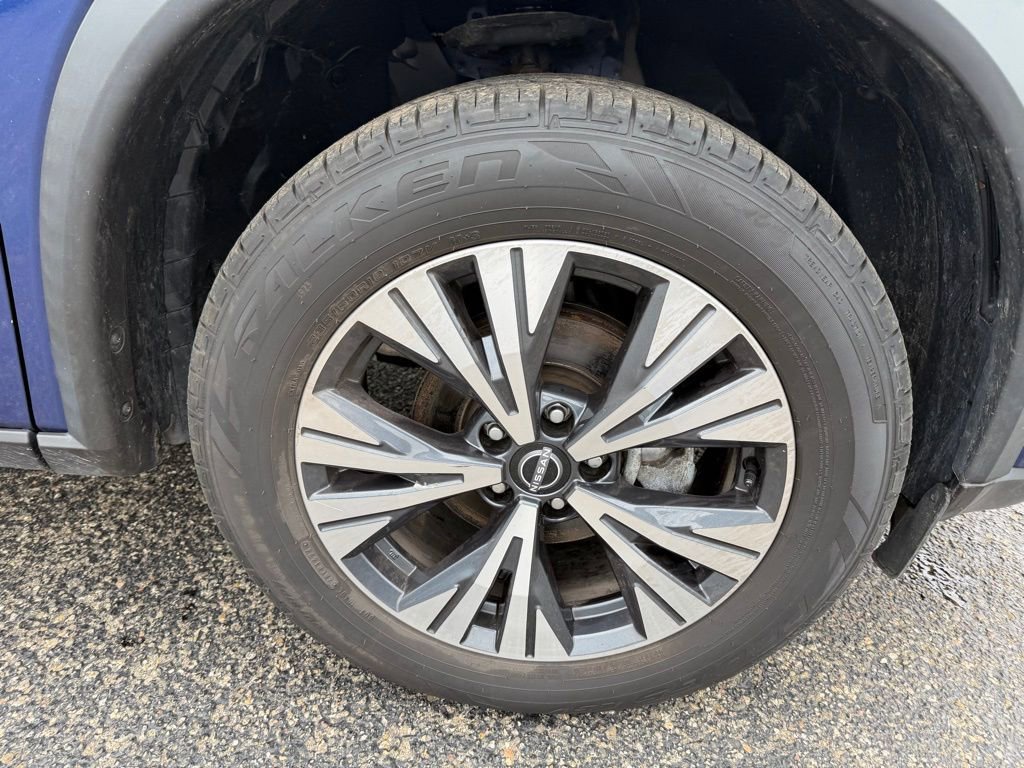 Used 2022 Nissan Rogue SV AWD/4WD image 24