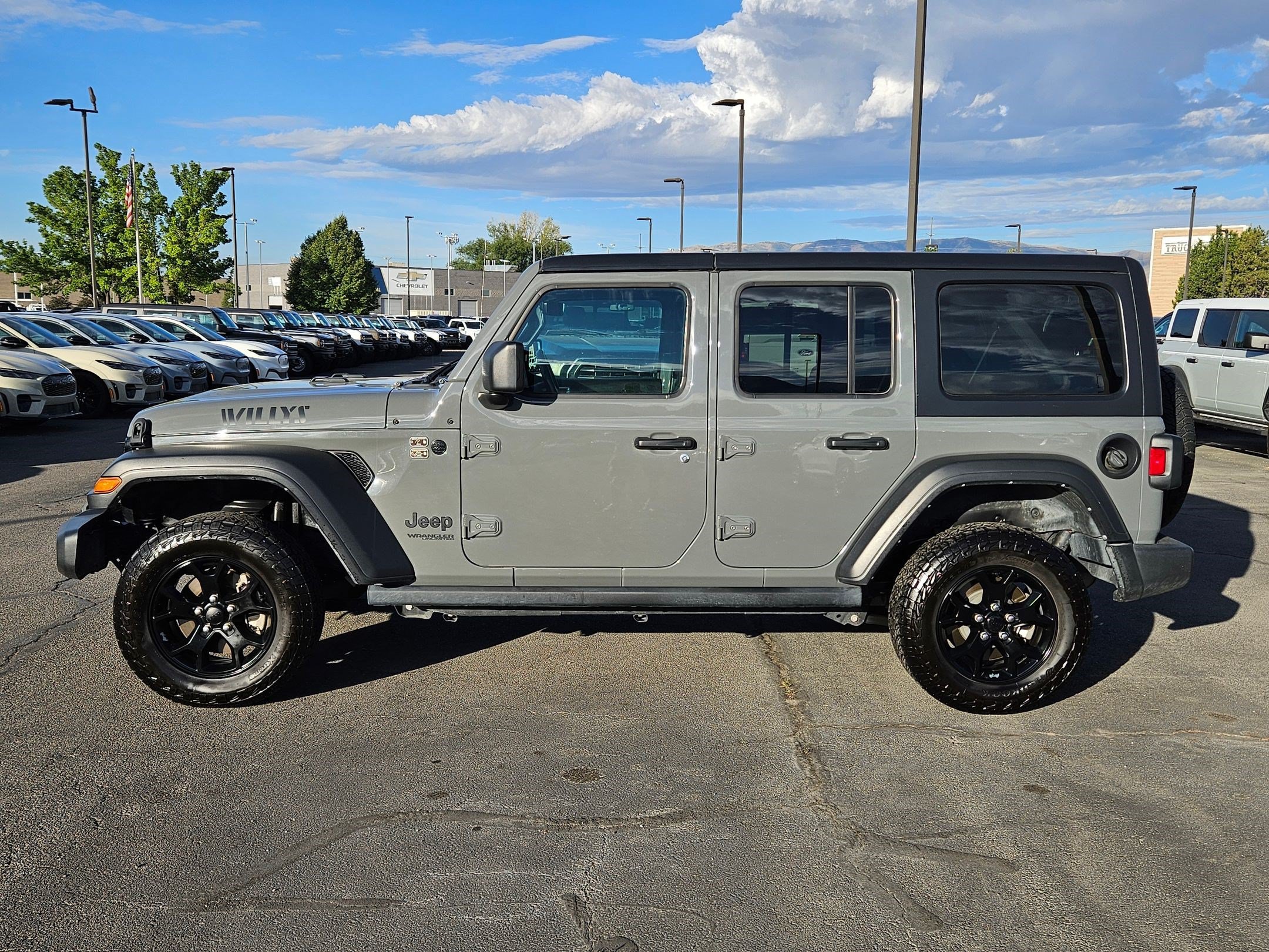 Used 2021 Jeep Wrangler Unlimited Sport AWD/4WD image 9