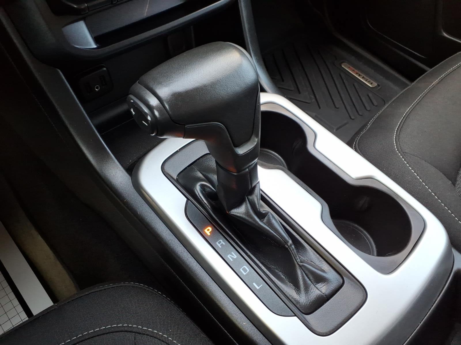 Used 2020 Chevrolet Colorado LT w/ Safety Package RWD image 26