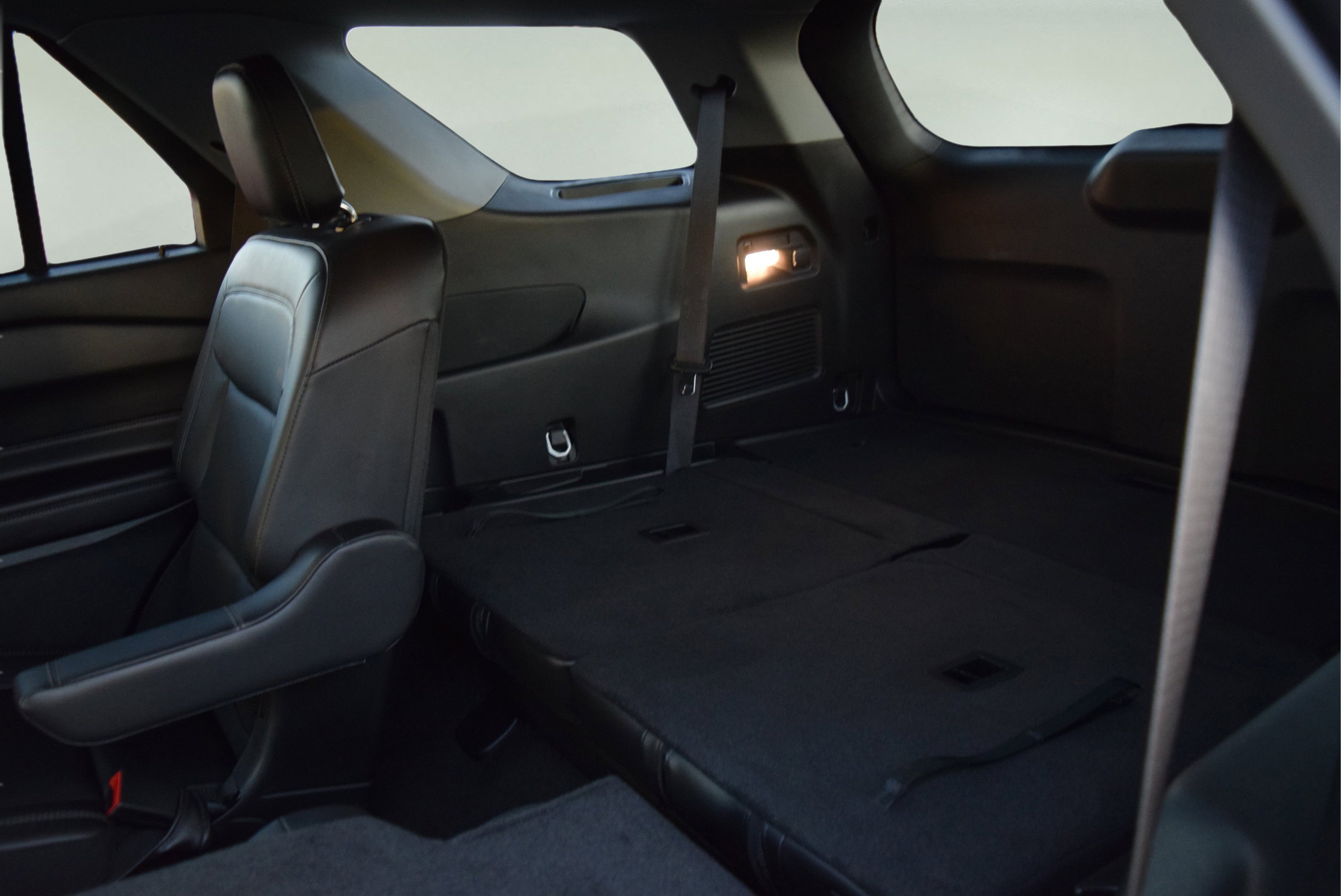 Certified 2023 Ford Explorer XLT w/ Equipment Group 202A image 8